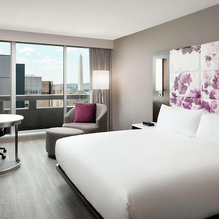 Hilton Washington Dc National Mall The Wharf エクステリア 写真