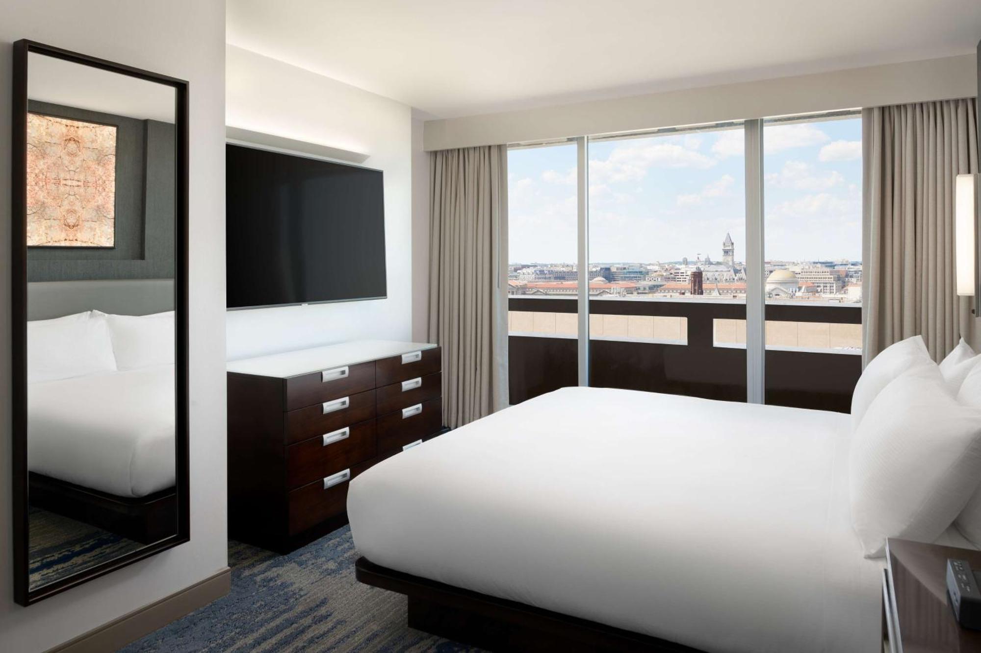 Hilton Washington Dc National Mall The Wharf エクステリア 写真